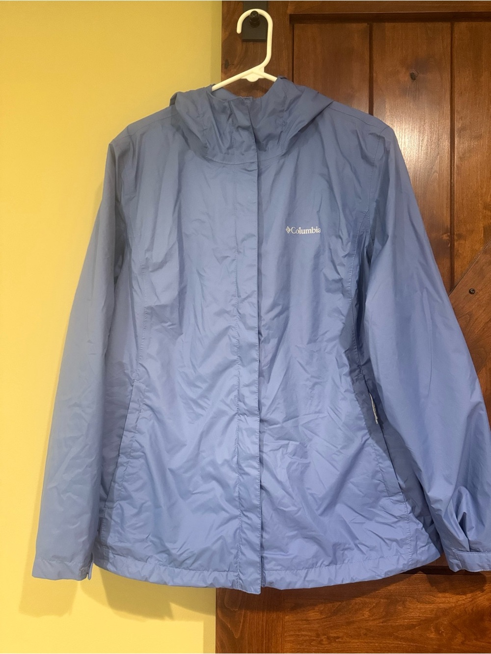 Columbia Women's Periwinkle Packable Hooded Rain Jacket